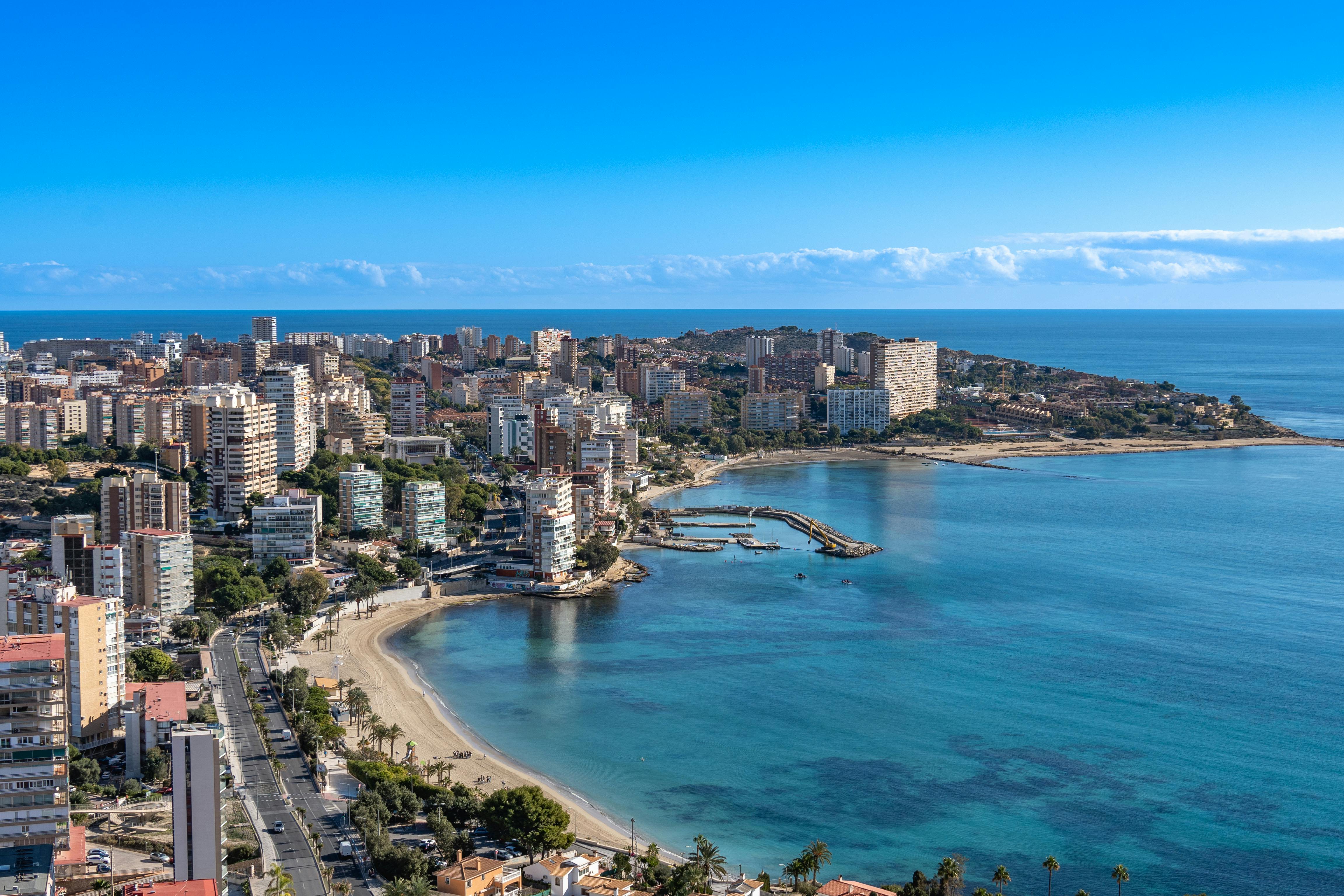Encuentra tu Hogar Perfecto - Descubre las mejores propiedades en venta y alquiler con nuestra inmobiliaria. ¡Tu sueño hecho realidad! image
